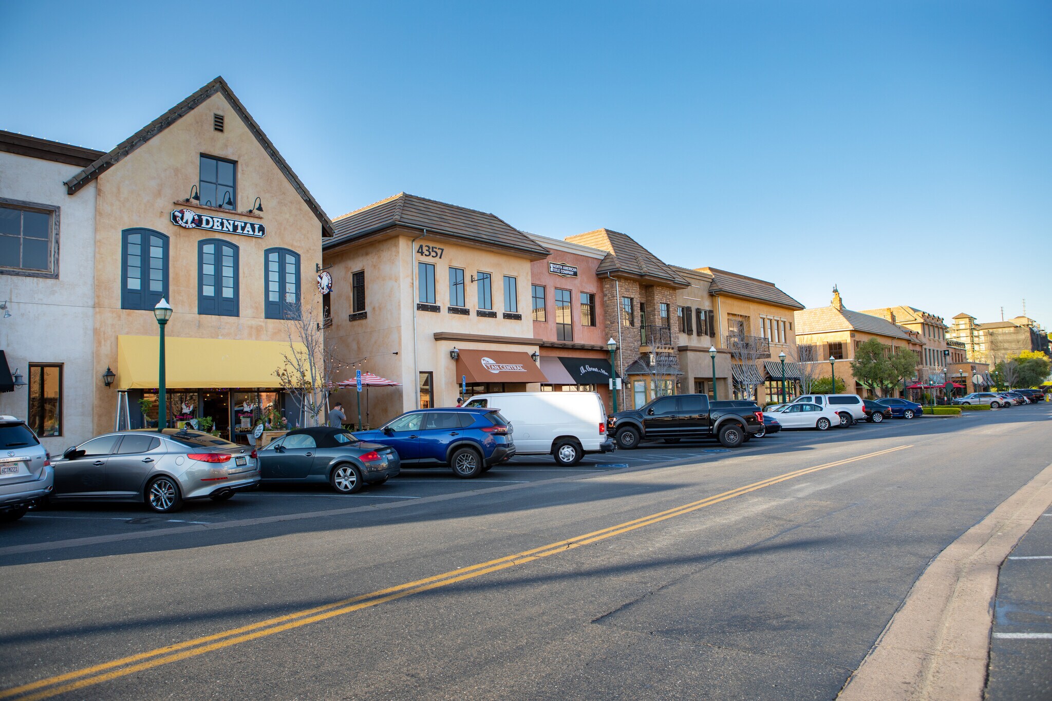 4315-4363 Town Center Blvd, El Dorado Hills, CA 95762 - El Dorado Hills