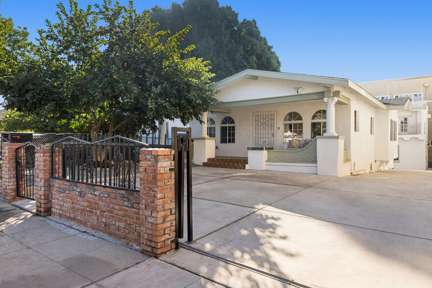 3538 London St, Los Angeles, CA for sale - Primary Photo - Image 1 of 30