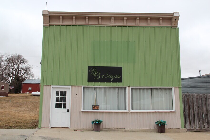 217 Main St, Colome, SD for sale - Primary Photo - Image 1 of 1