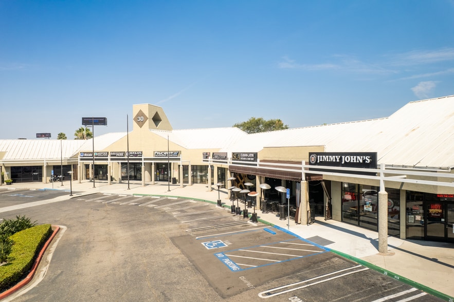 30 Centerpointe Dr, La Palma, CA for sale - Building Photo - Image 1 of 12