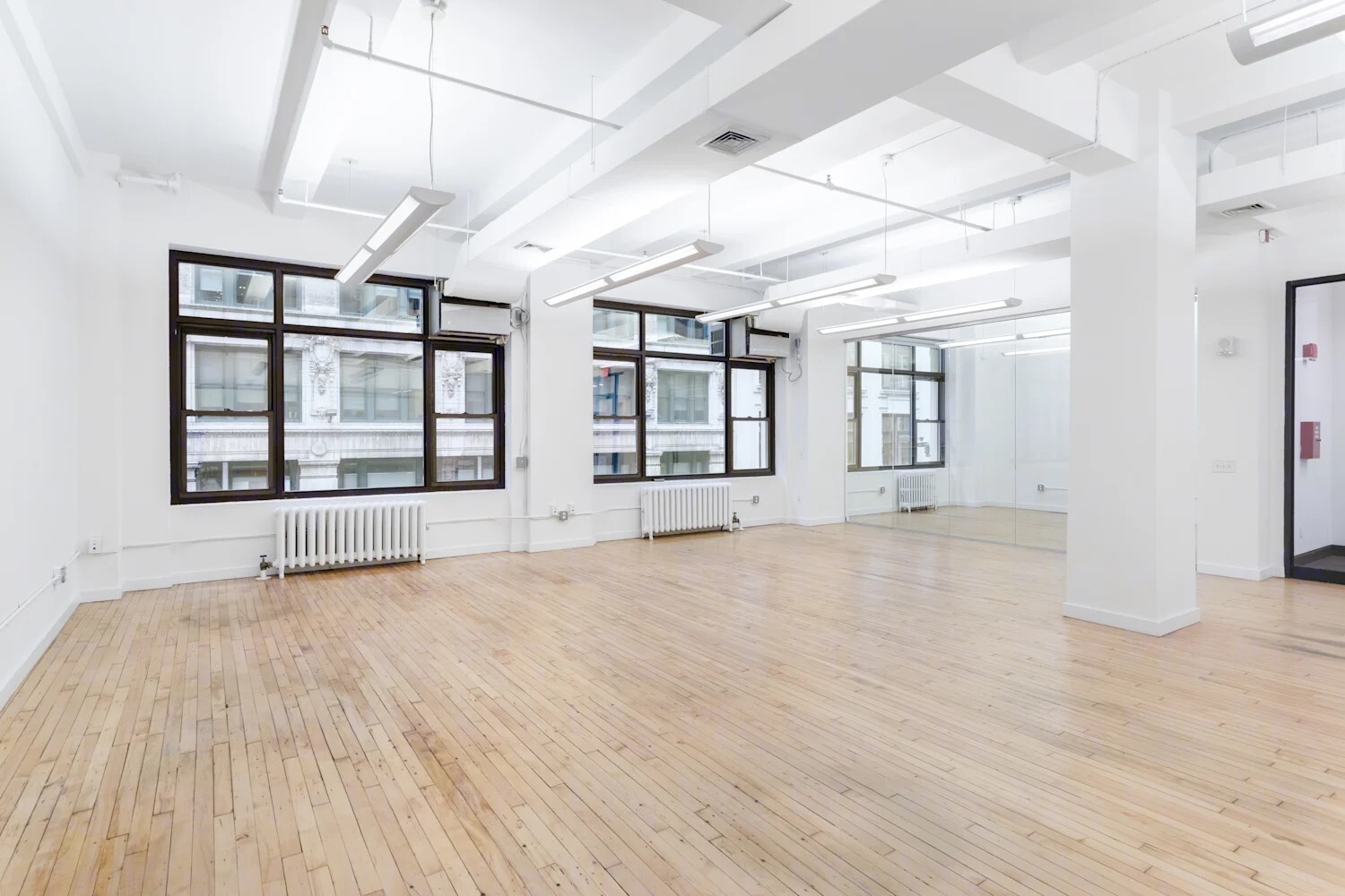 12 W 37th St, New York, NY for lease Building Photo- Image 1 of 6