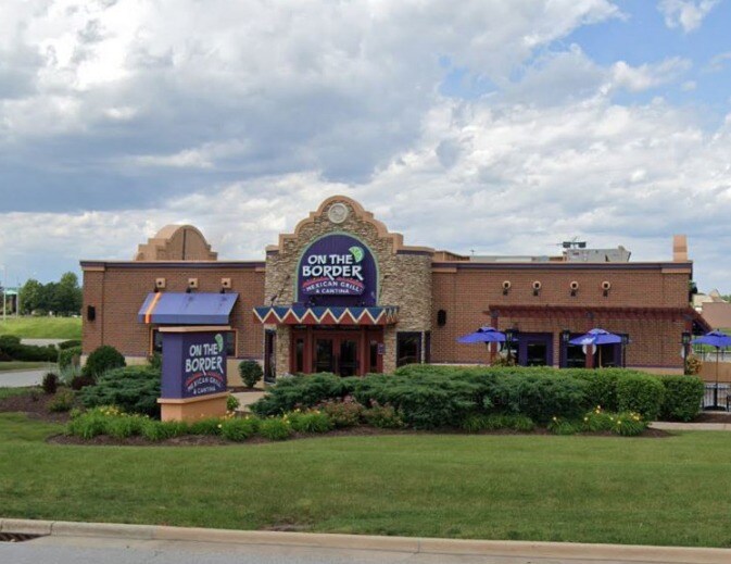 3050 E Main St, St Charles, IL for sale - Primary Photo - Image 1 of 1