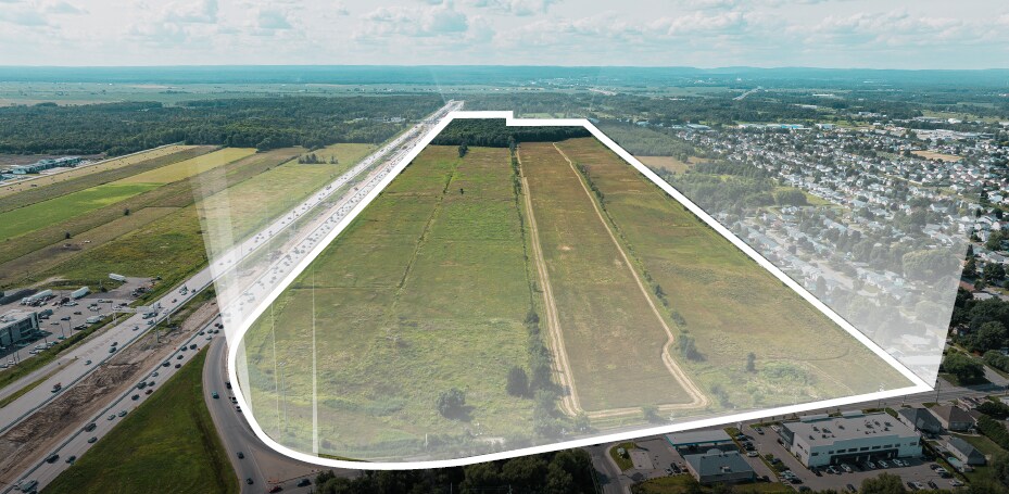 rue Victor, Mirabel, QC for sale - Primary Photo - Image 1 of 1