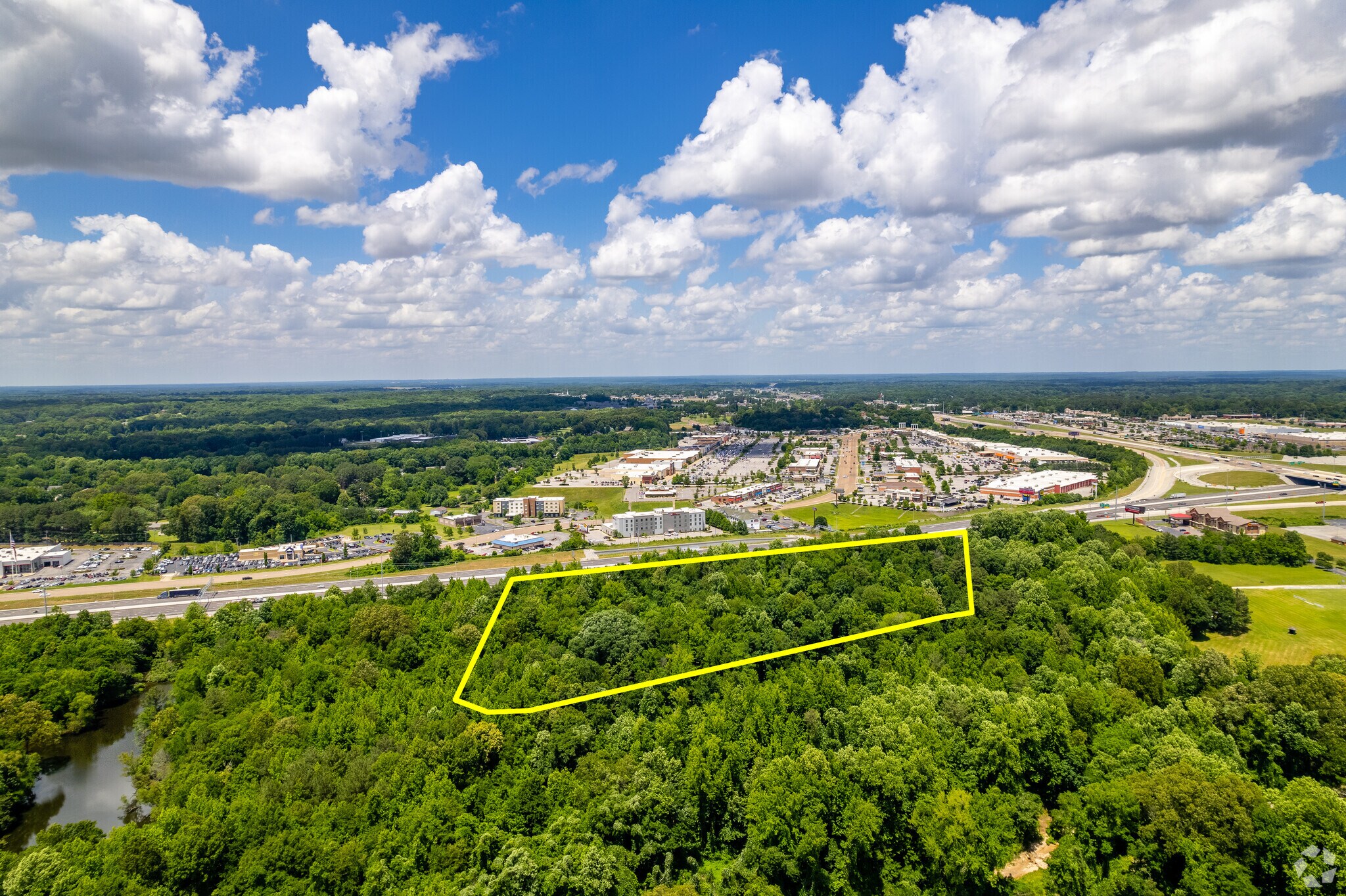 0 Interstate 40, Jackson, TN for sale Primary Photo- Image 1 of 20