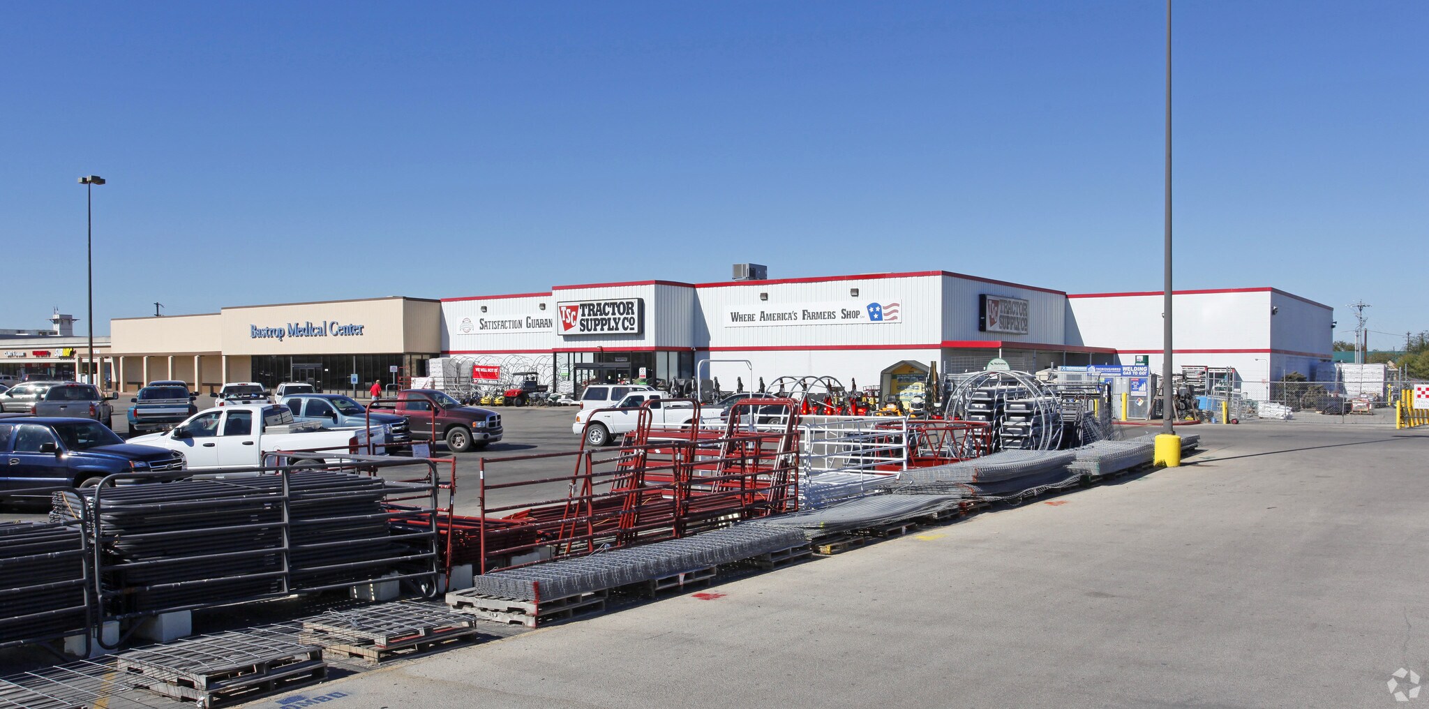 441 Tx-71, Bastrop, TX for sale Primary Photo- Image 1 of 1