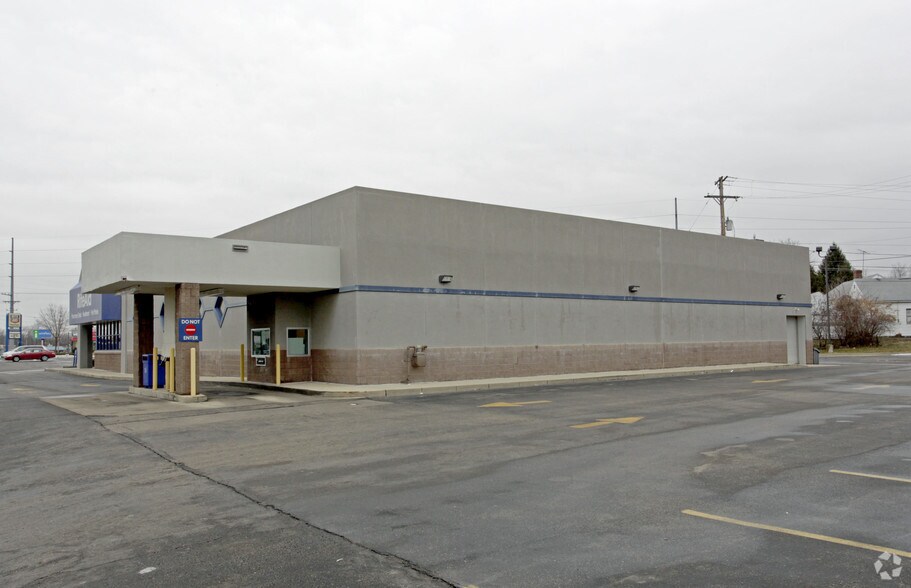 3875-3881 Salem Ave, Dayton, OH for lease - Building Photo - Image 2 of 8