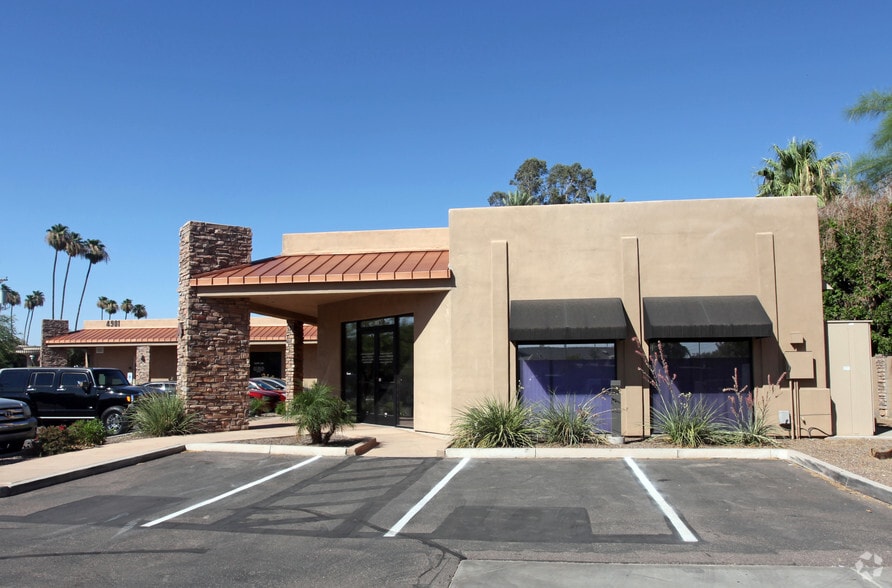 4901 N 44th St, Phoenix, AZ for lease - Primary Photo - Image 1 of 3