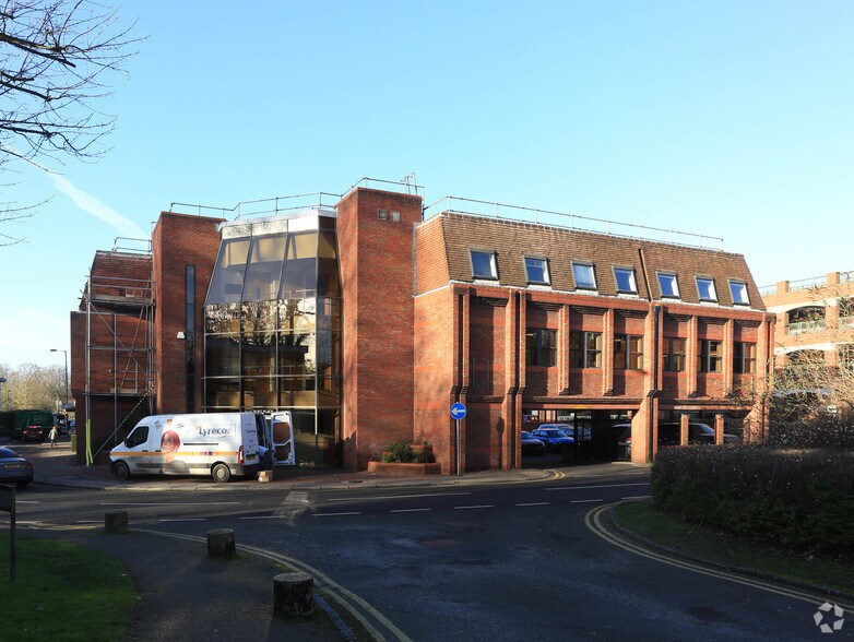 Bancroft Rd, Reigate for lease - Building Photo - Image 2 of 2