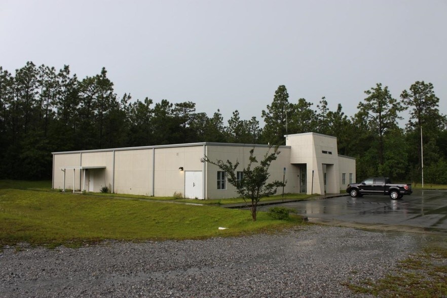 3070 Adora Teal Way, Crestview, FL for sale - Primary Photo - Image 1 of 1