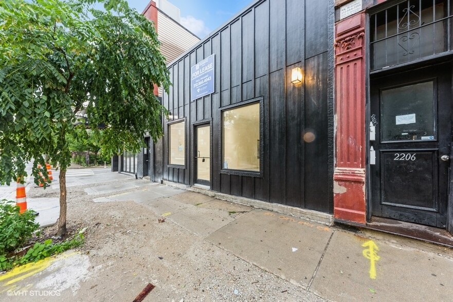 2202 N Milwaukee Ave, Chicago, IL for sale - Building Photo - Image 1 of 1