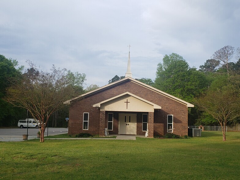 2490 Sargent Rd, Dalzell, SC for sale - Primary Photo - Image 1 of 1