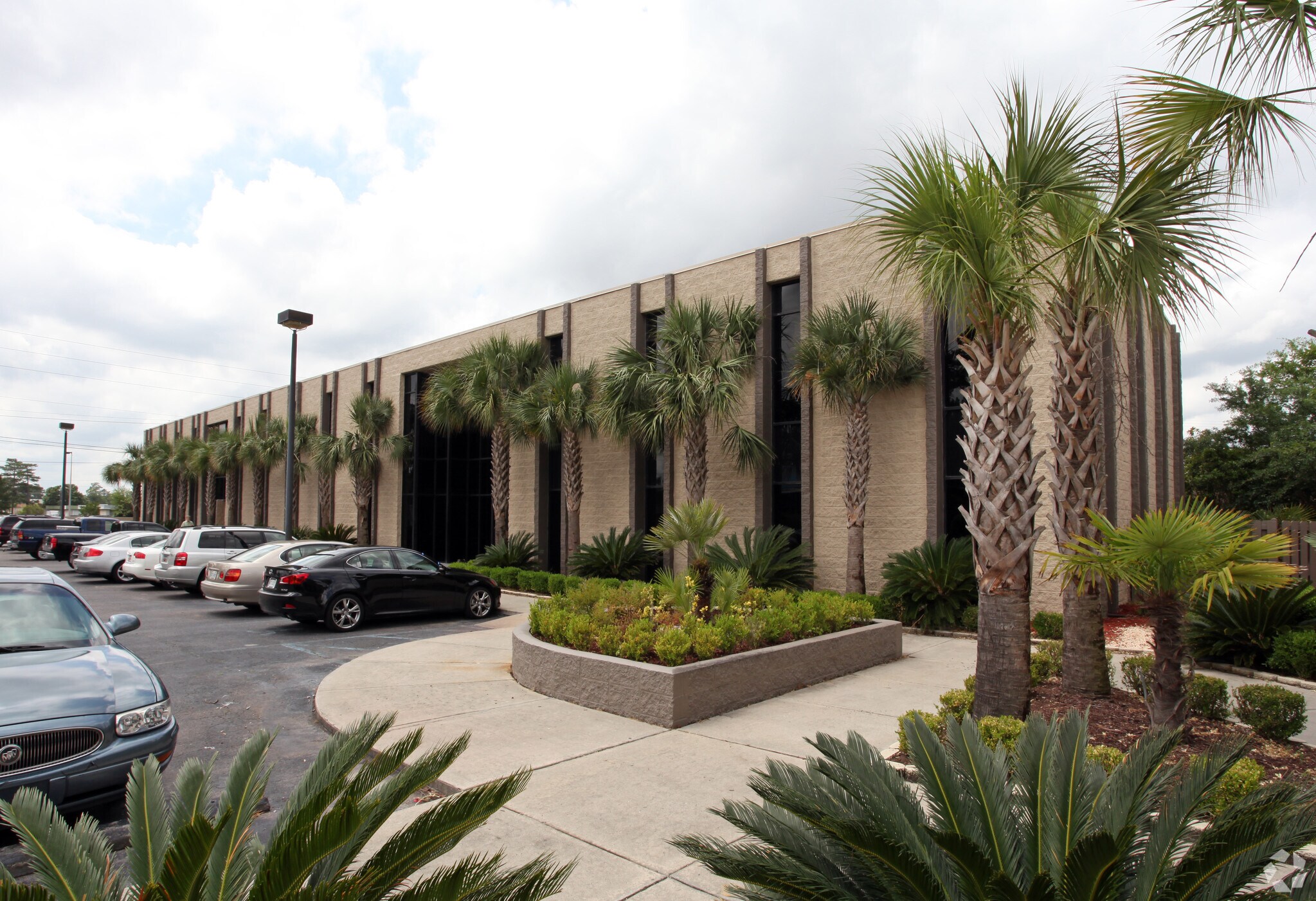 3294 Ashley Phosphate Rd, North Charleston, SC for sale Primary Photo- Image 1 of 1