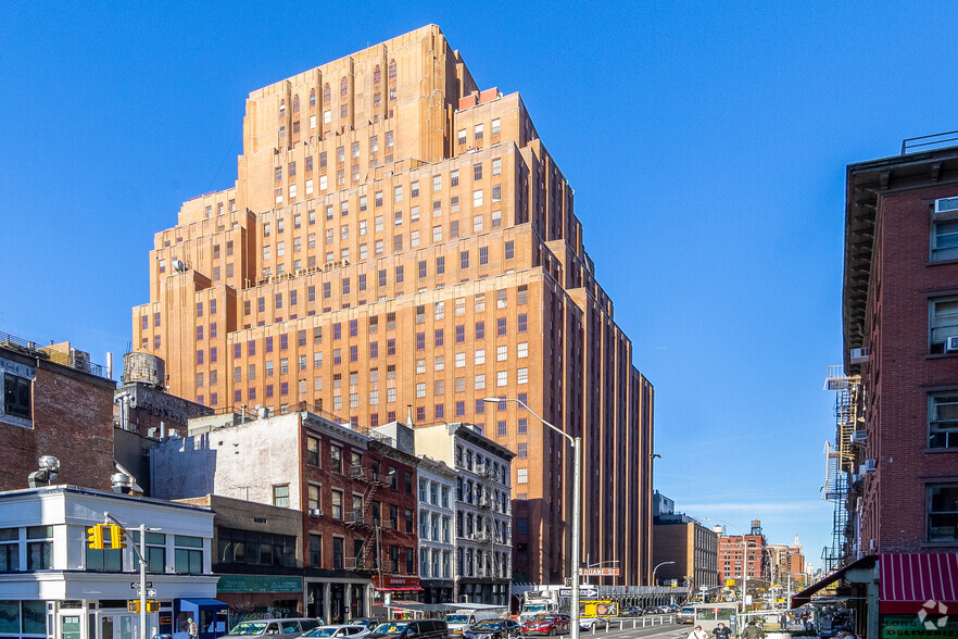 60 Hudson St, New York, NY for sale - Building Photo - Image 1 of 1