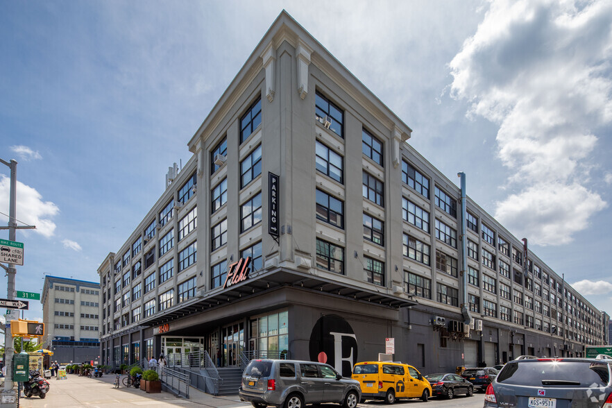 31-00 47th Ave, Long Island City, NY for lease - Building Photo - Image 2 of 5