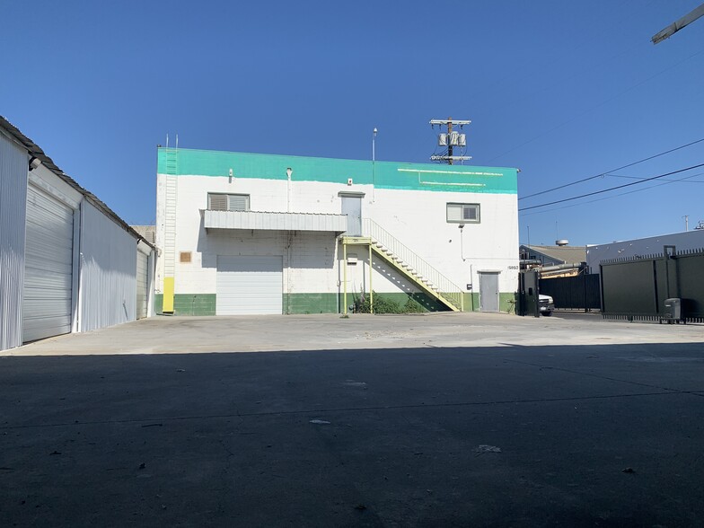 15950 Blythe St, Van Nuys, CA 91406 - Industrial for Lease | LoopNet