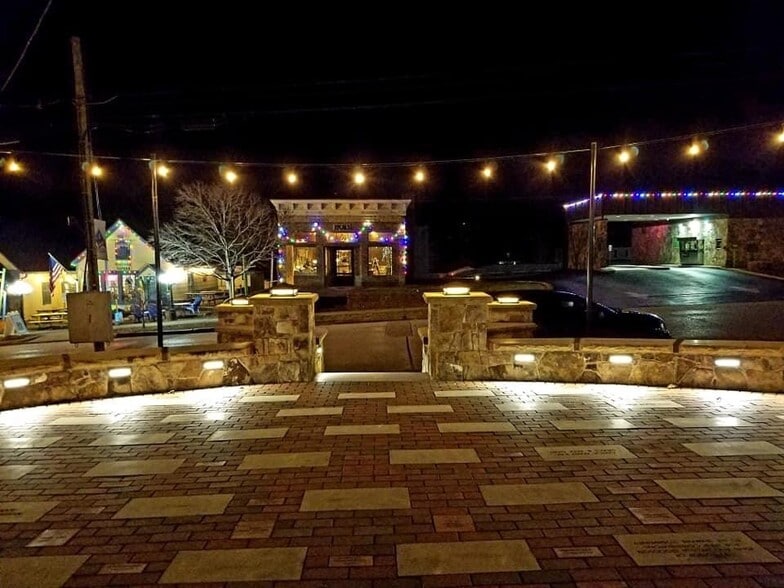 49 University Ave, Sewanee, TN for sale - Building Photo - Image 3 of 10