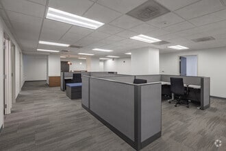 205 W Wacker Dr, Chicago, IL for sale Interior Photo- Image 2 of 4