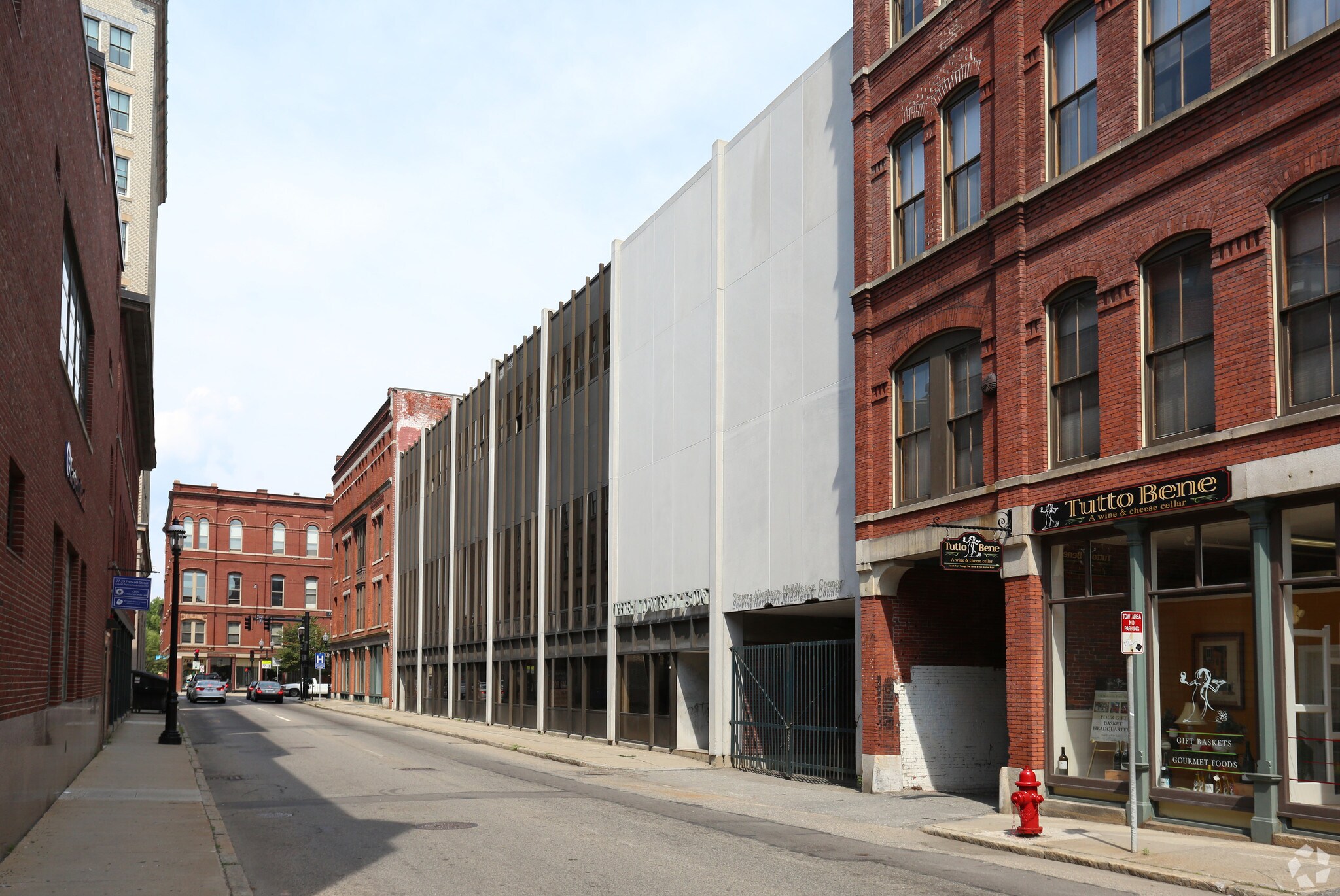 36 Prescott St, Lowell, MA 01852 Executive Suite