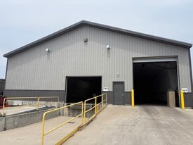 925 E Melendy St, Ludington MI - Warehouse