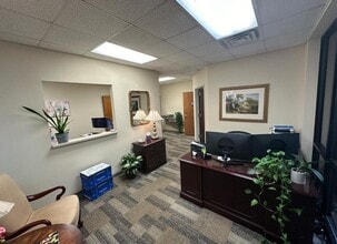 1070-1078 Classic Rd, Apex, NC for lease Interior Photo- Image 1 of 5