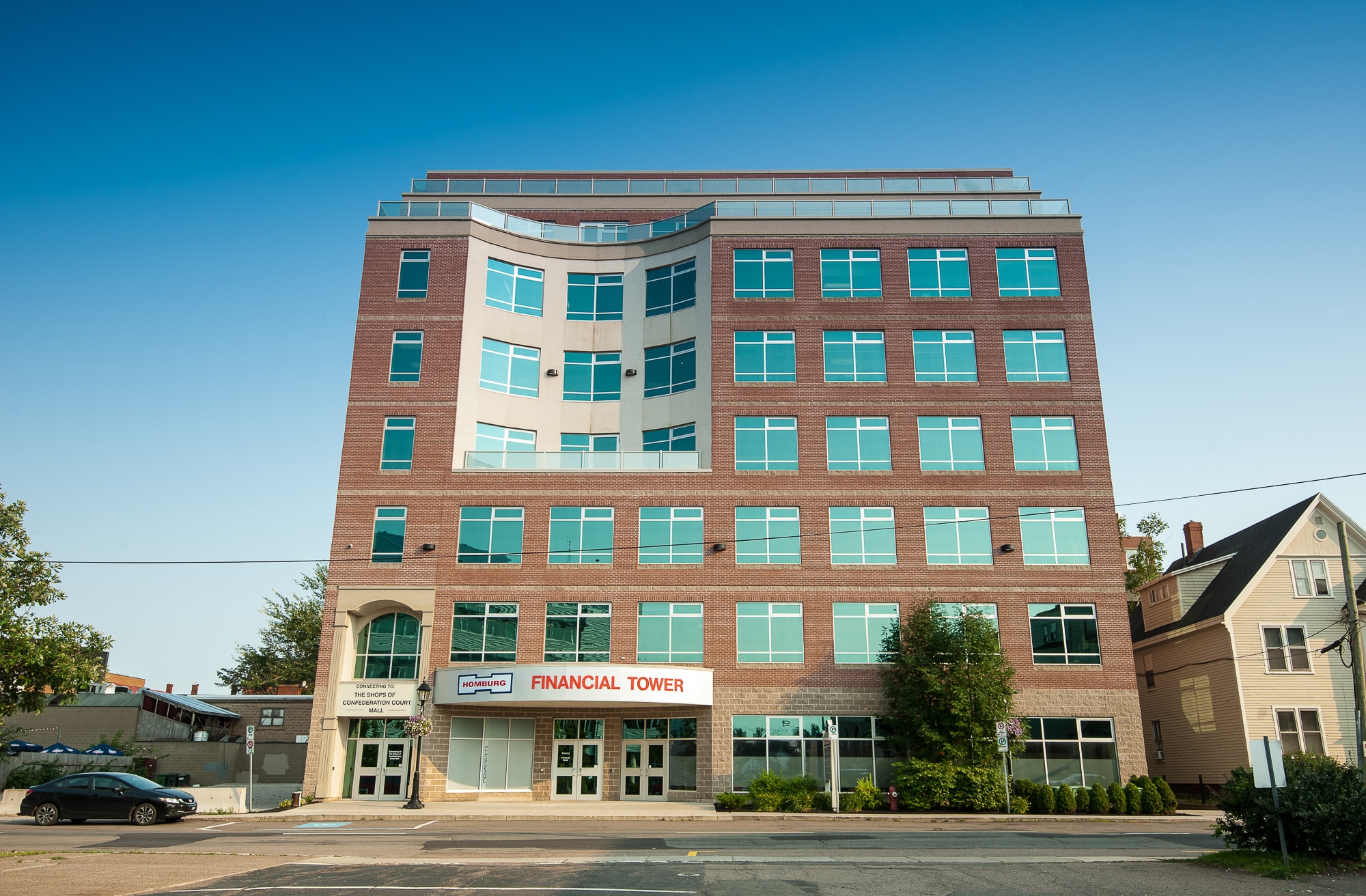 98 Fitzroy St, Charlottetown, PE for sale Primary Photo- Image 1 of 1