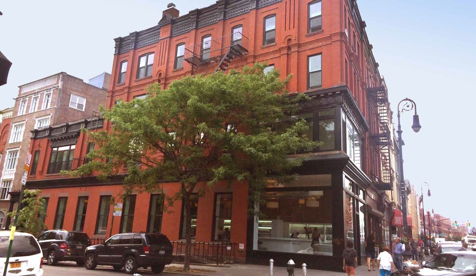 845 Manhattan Ave, Brooklyn, NY for sale Primary Photo- Image 1 of 1