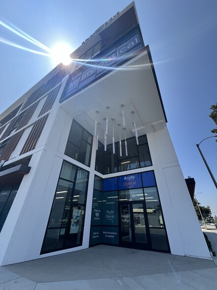 288 N Santa Anita Ave, Arcadia, CA for lease - Building Photo - Image 1 of 4