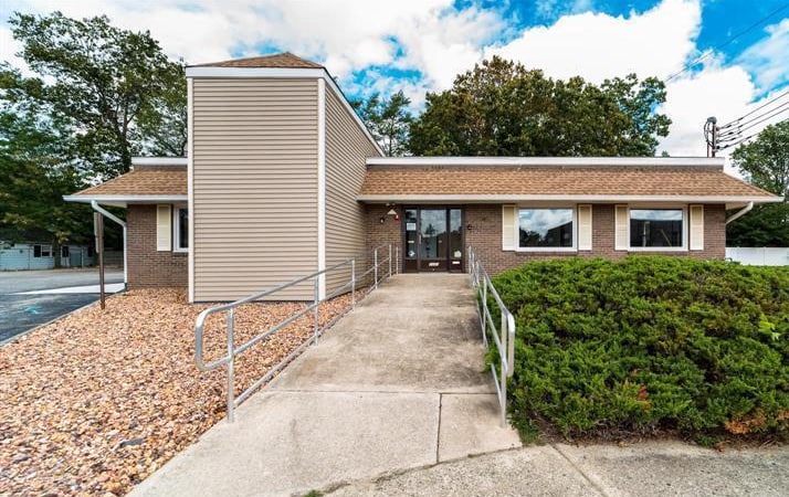 1170 Karin St, Vineland, NJ for sale - Building Photo - Image 1 of 28