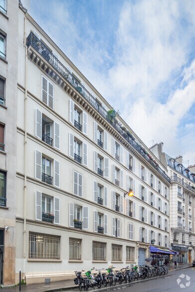 12 Rue Broca, Paris for lease - Building Photo - Image 2 of 2