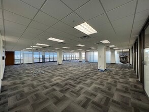 1255 Cleveland St, Clearwater, FL for lease Building Photo- Image 2 of 18