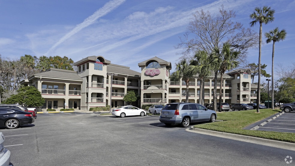 2000 - 2310 Sawgrass Village Dr, Ponte Vedra Beach, FL for sale - Building Photo - Image 2 of 27