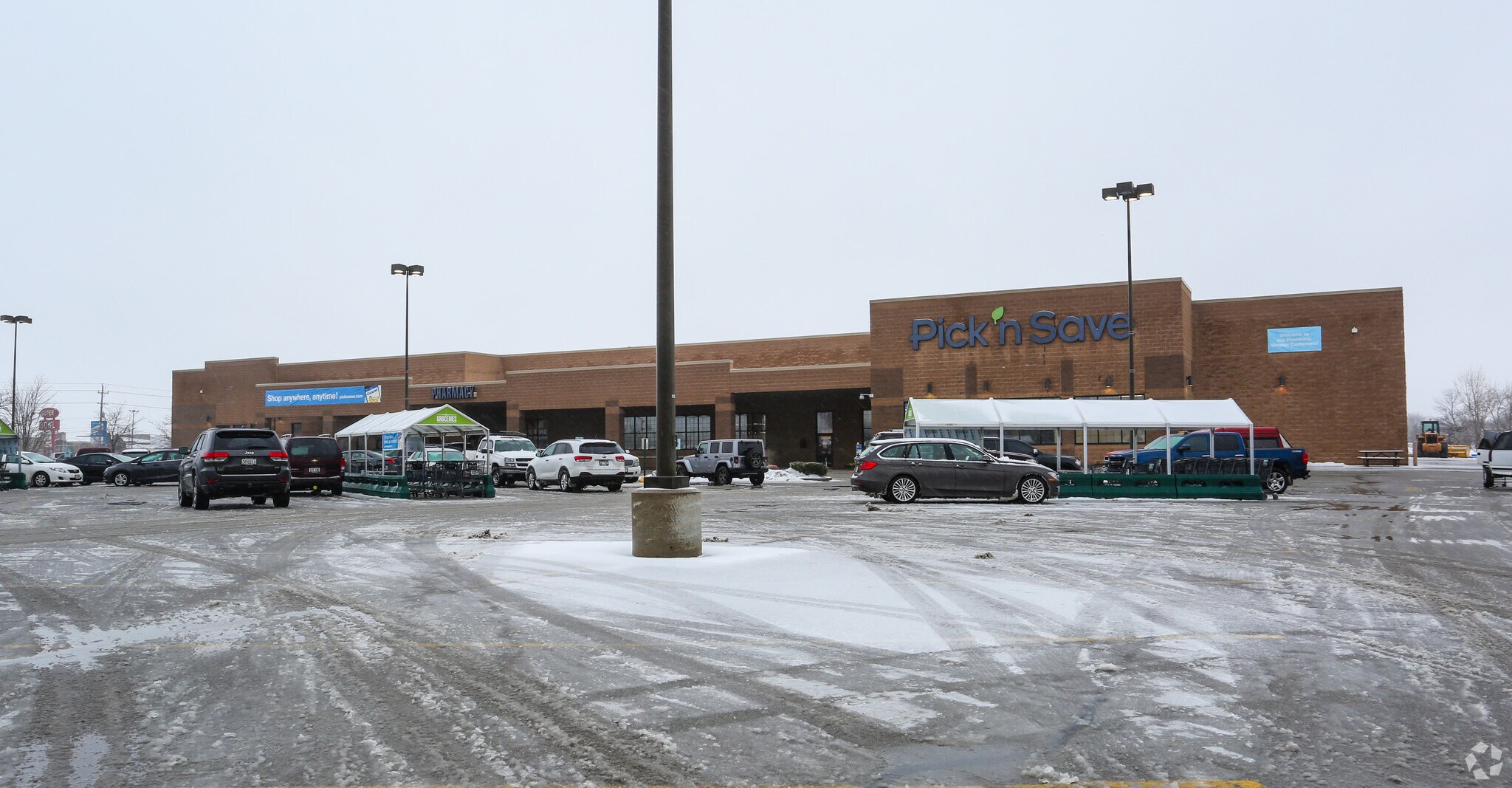 2700 N Ballard Rd, Appleton, WI for sale Primary Photo- Image 1 of 1