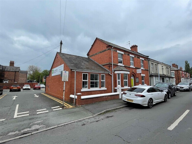 14 Chapel St, Crewe for sale - Primary Photo - Image 1 of 1