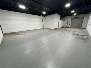 6240 39th St N, Pinellas Park, FL for lease Interior Photo- Image 1 of 5