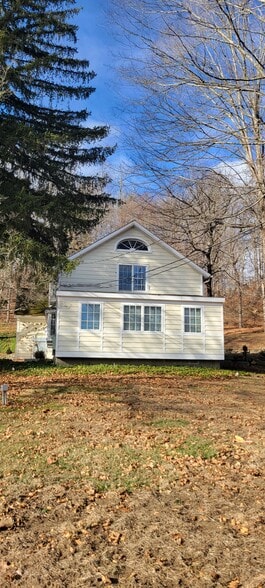 489 Danbury Rd, Wilton, CT for lease - Building Photo - Image 3 of 9
