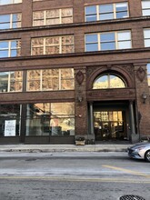 161 W Harrison St, Chicago, IL for lease Building Photo- Image 2 of 12