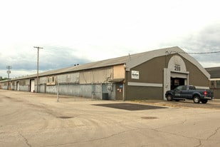 259 America Pl, Jeffersonville IN - Warehouse