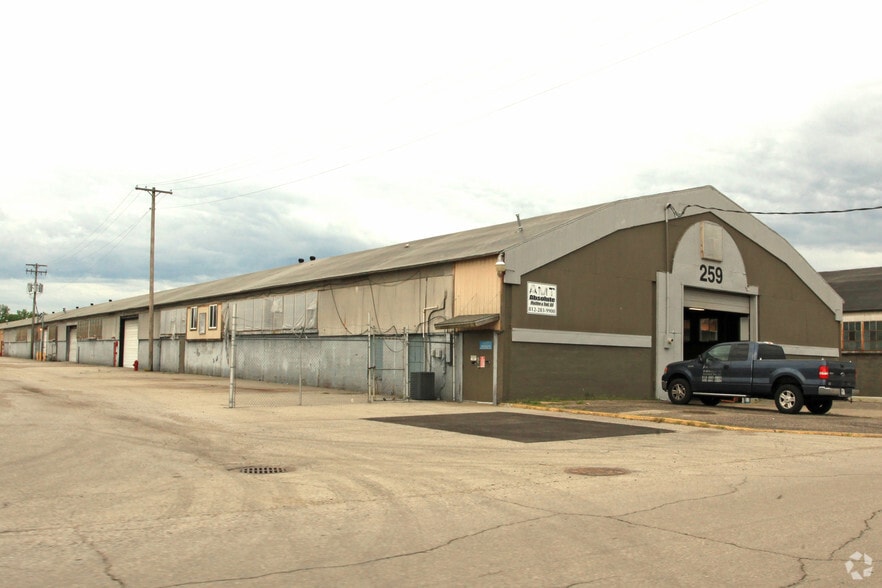 259 America Pl, Jeffersonville, IN for lease - Primary Photo - Image 1 of 2