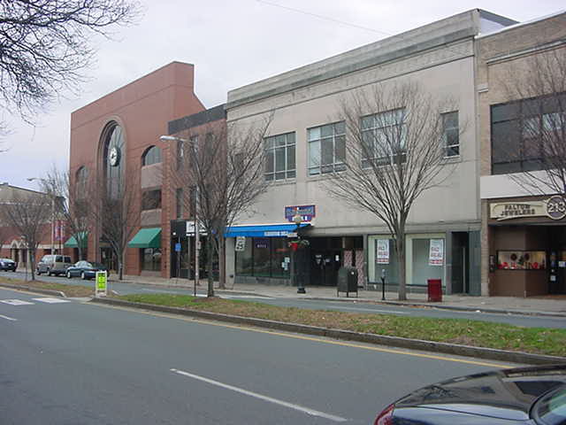 215-219 Main St, Danbury, CT for sale - Building Photo - Image 1 of 1