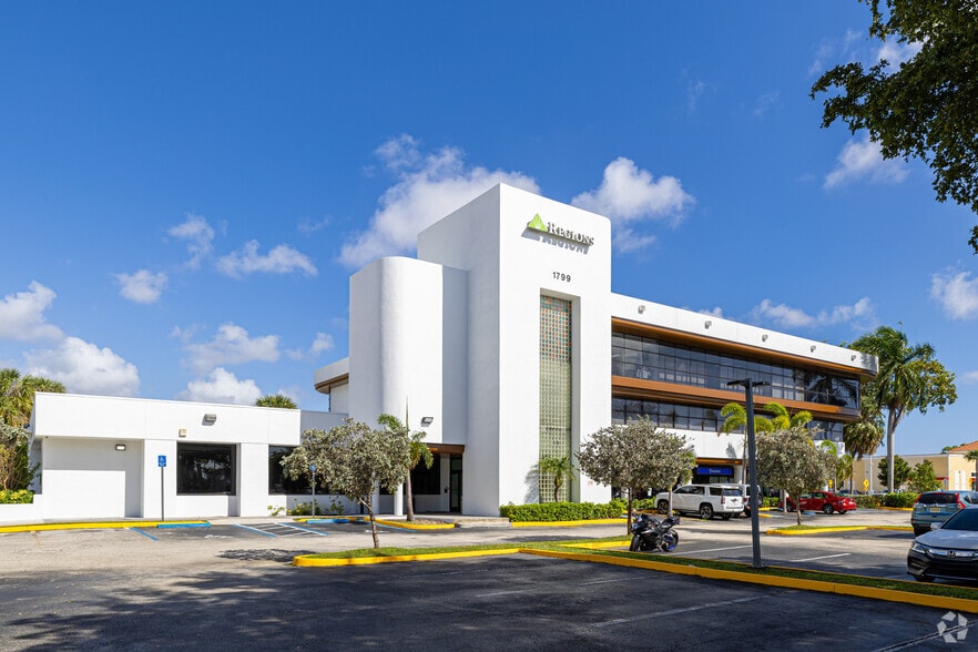洋書  Is Where You Park It Brit Floyd | Findlay Toyota Center