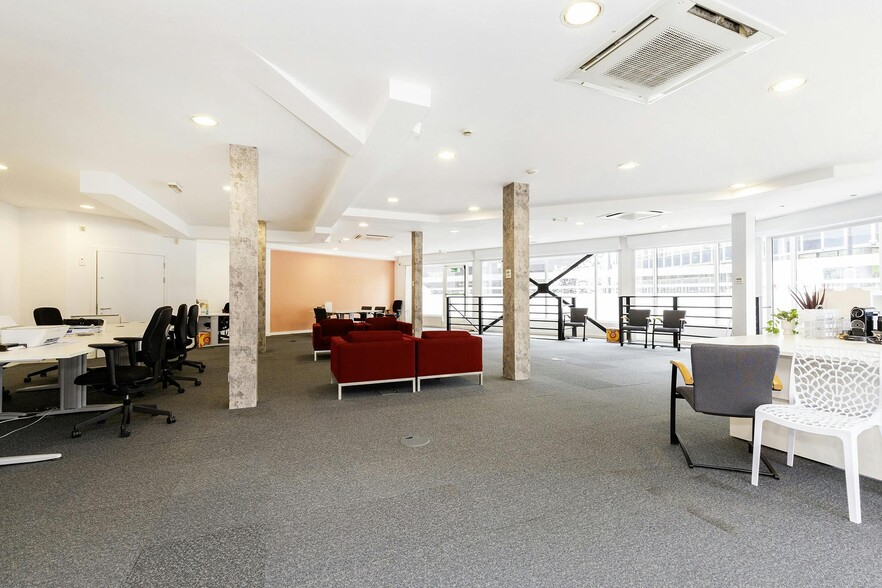 32 Long Ln, London for sale - Primary Photo - Image 1 of 1