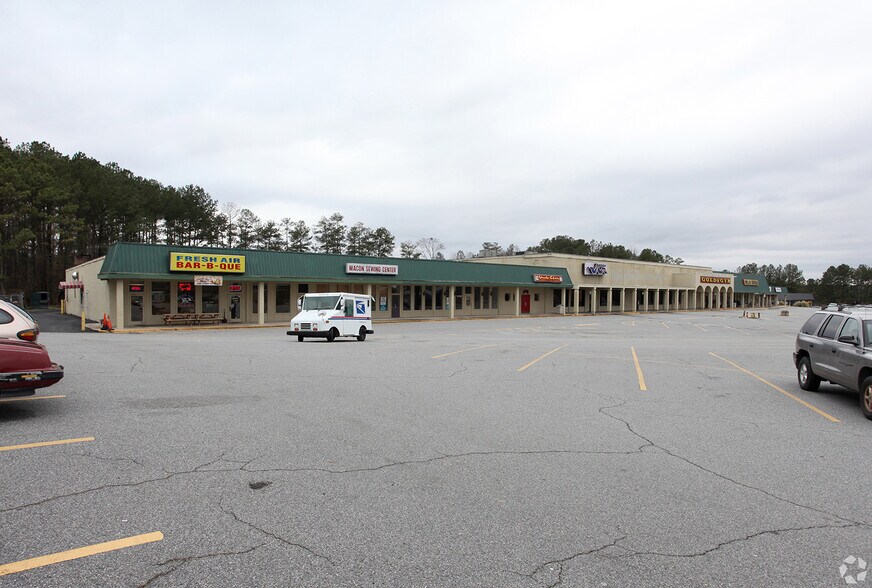 3076 Riverside Dr, Macon-Bibb, GA for sale - Building Photo - Image 1 of 1