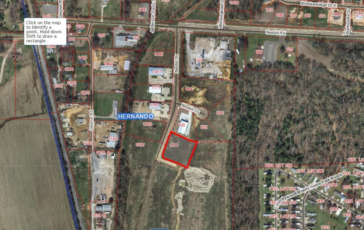 1308 Nesbit Dr, Nesbit, MS 38651