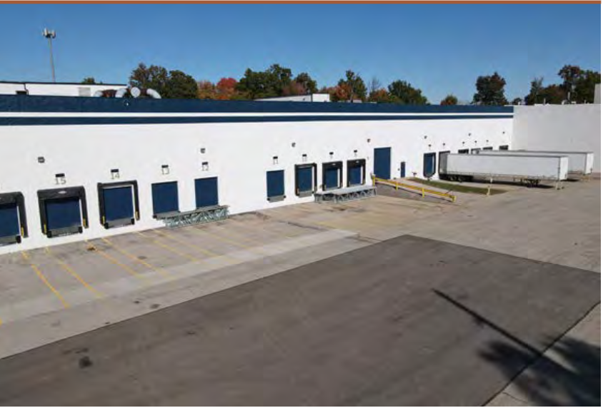 4000-4024 Precision Dr, Cincinnati, OH for lease - Building Photo - Image 2 of 17