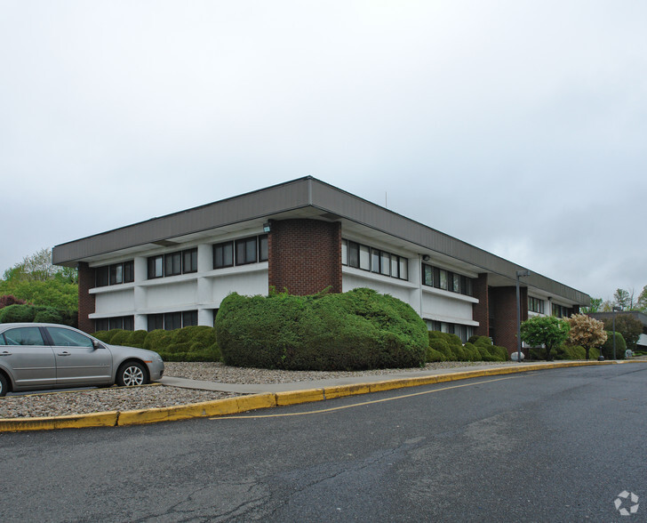 972 Rt 45, Pomona, NY for lease - Building Photo - Image 2 of 5