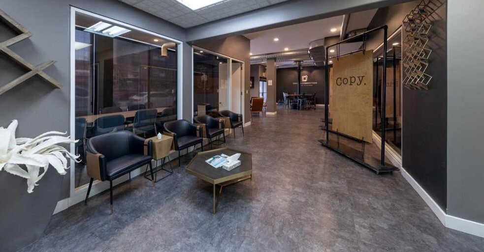 4809 50 Av, Lloydminster, SK for sale - Interior Photo - Image 3 of 12