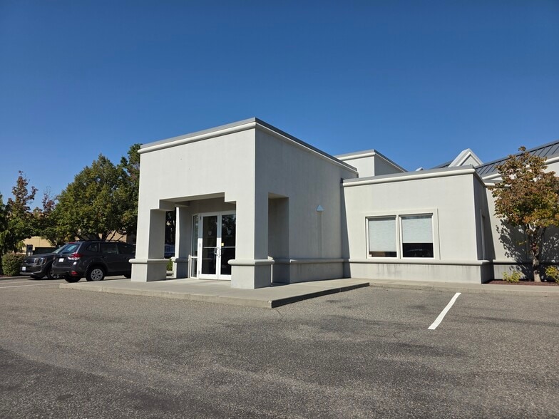 1915 Sun Willows Blvd, Pasco, WA for lease - Building Photo - Image 1 of 1