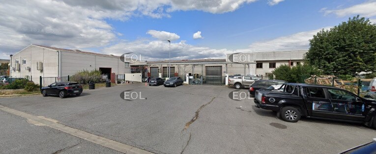 Flex in Brie-Comte-Robert for lease Building Photo- Image 1 of 6