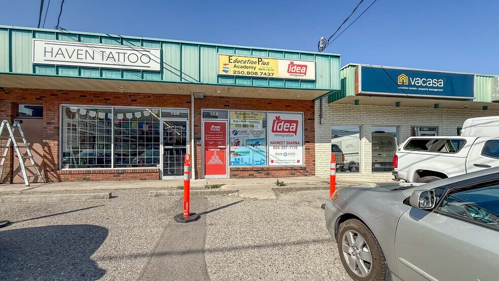 160-168 Asher Rd, Kelowna, BC for lease - Building Photo - Image 2 of 2