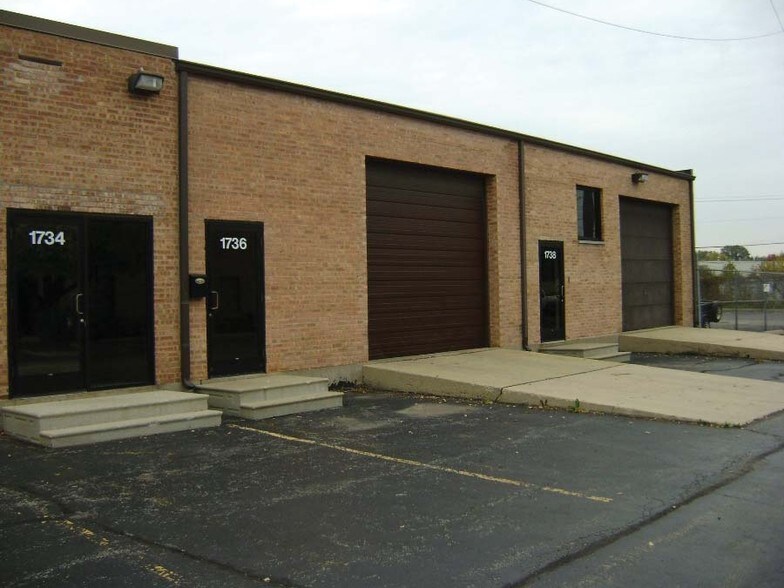 1736-1740 Berkley St, Elgin, IL for sale - Primary Photo - Image 1 of 1